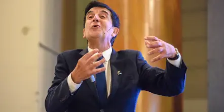 En reserva y en medio de la interna del gobierno, Cristina Kirchner recibió a Carlos Melconian